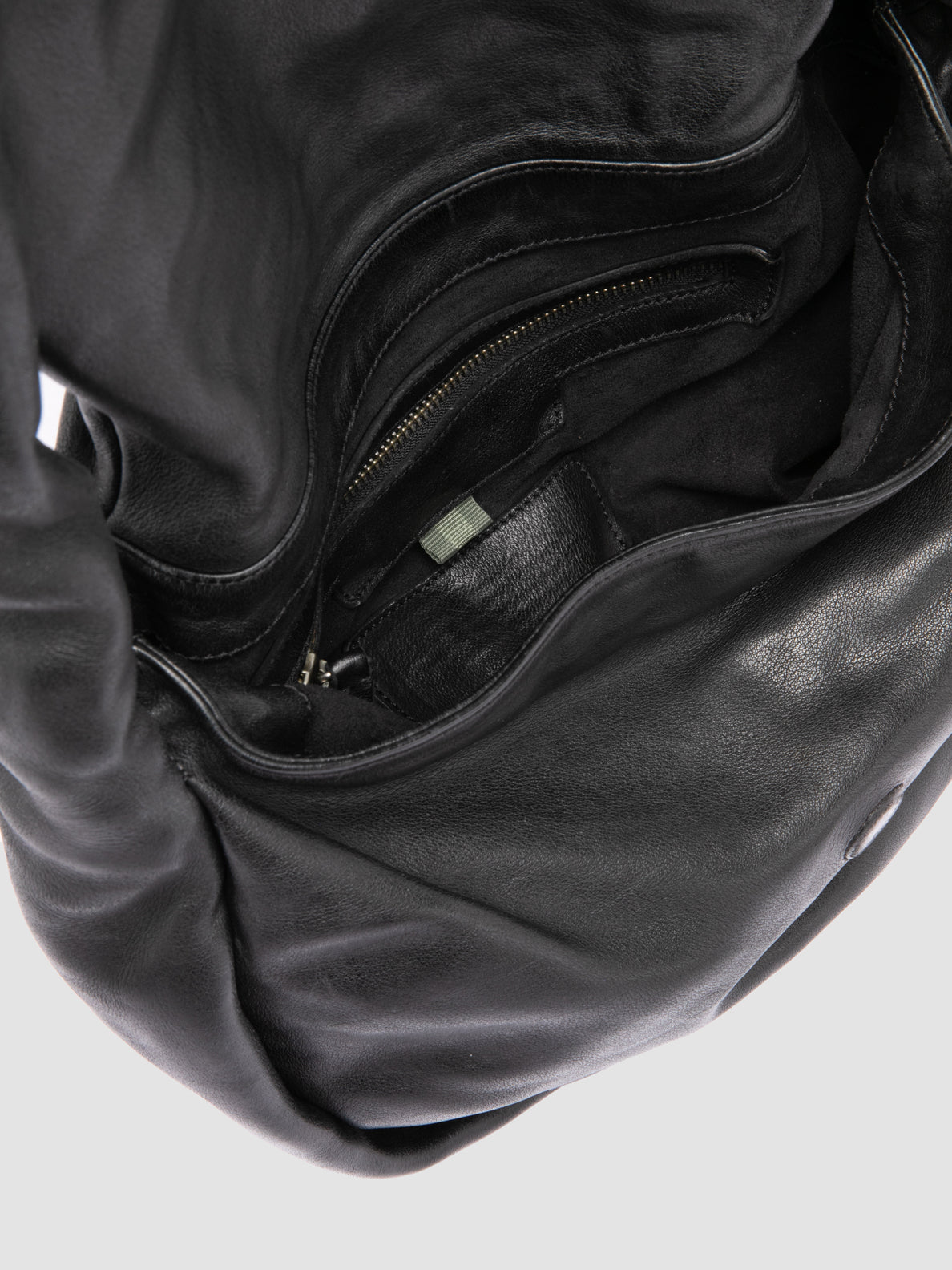 BOLINA/047 IGNIS T. NERO