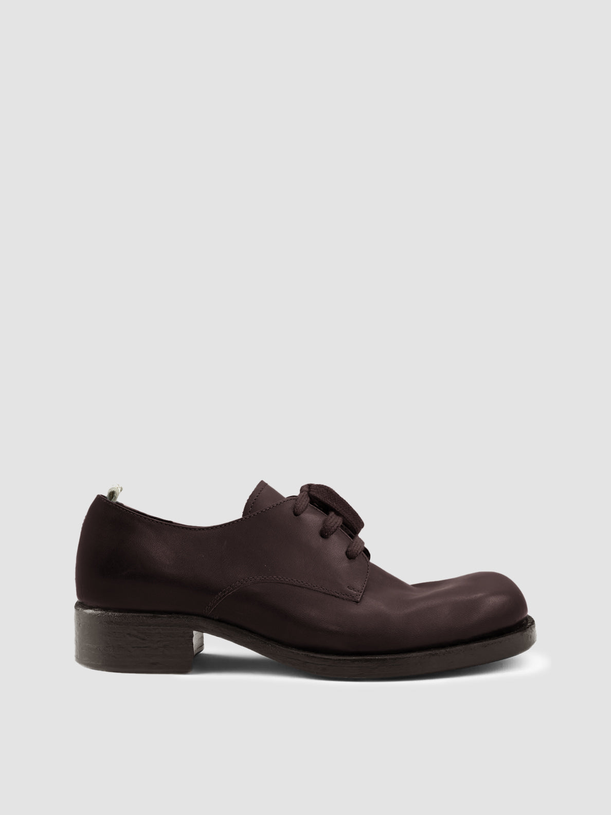 BRUTA/101 MAREMMA MAHOGANY RED