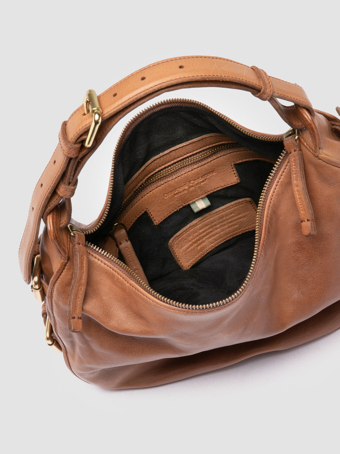 JULIE/016 IGNIS T. V.SUGHERO