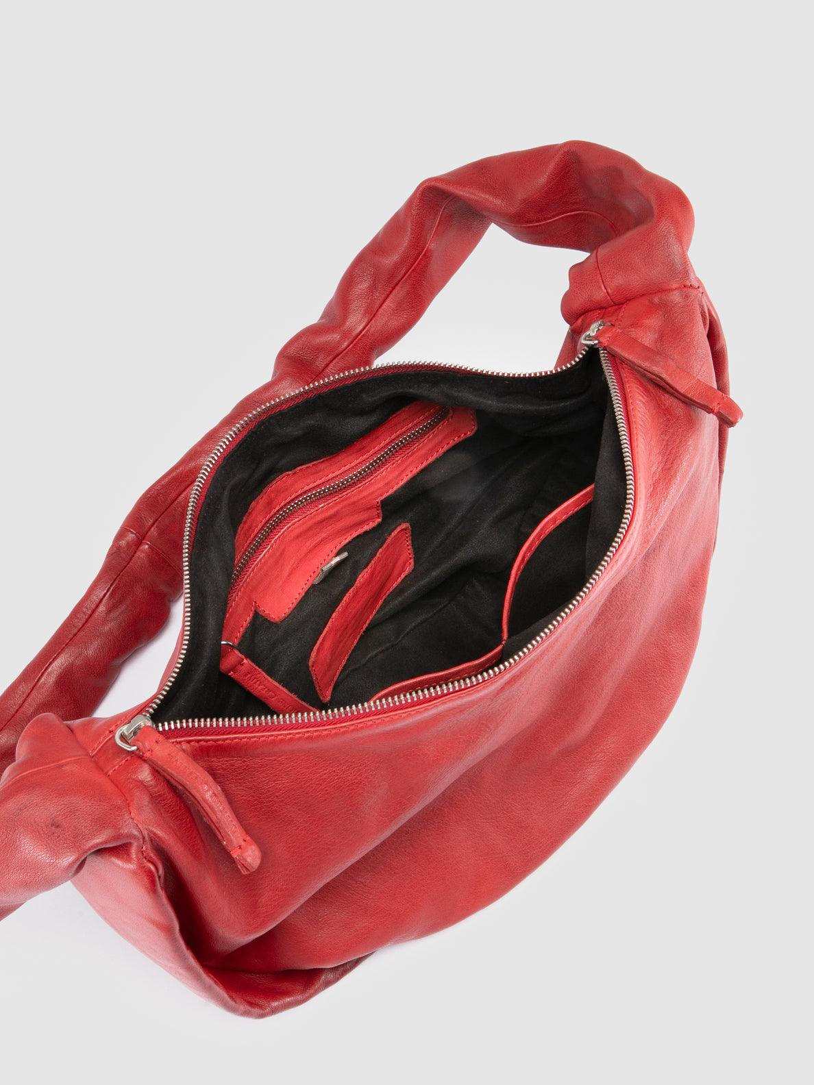 BOLINA/046 IGNIS T. RED DHALIA