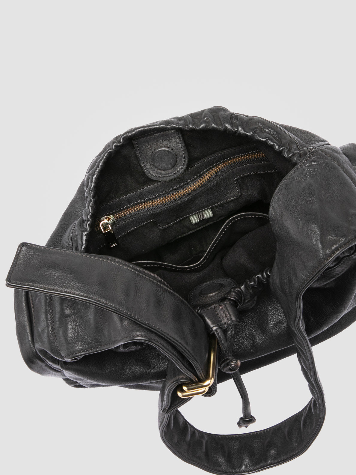 PAGE/001 IGNIS T. NERO