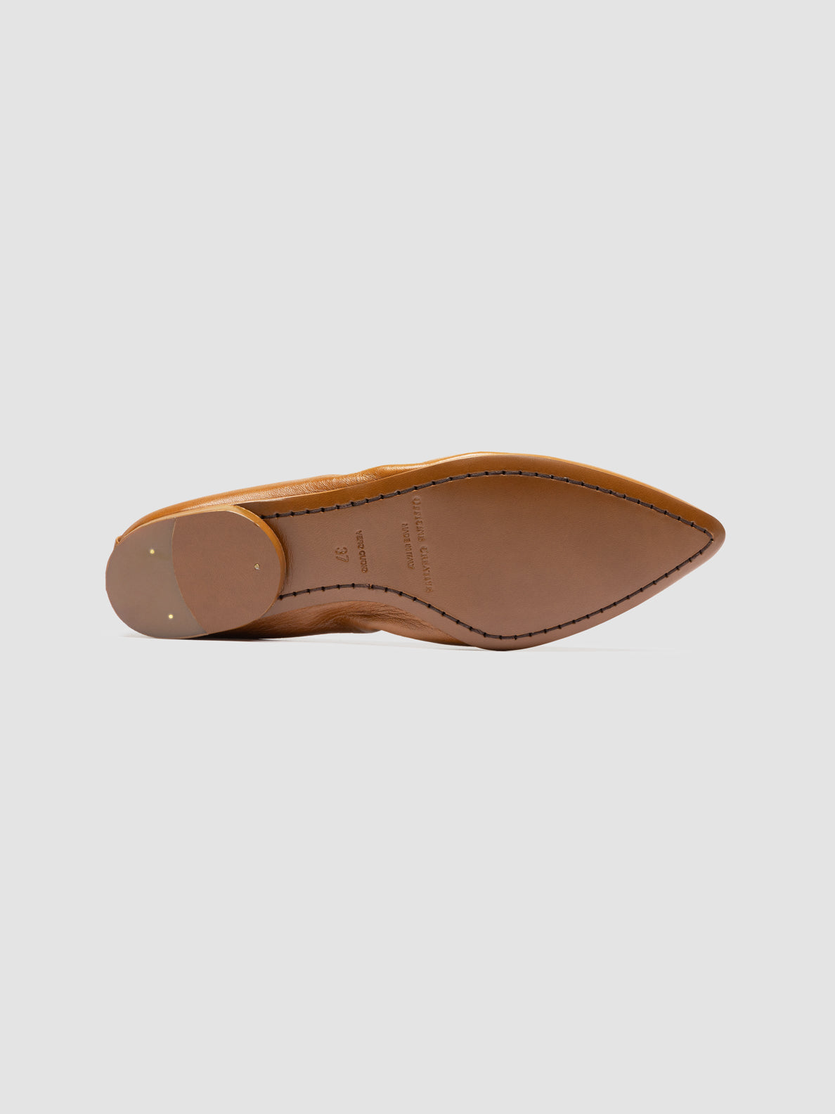 NORMA/001 LATEX BROWN