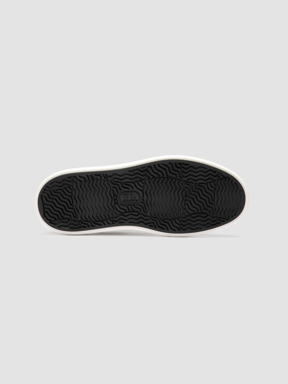 SLOUCH/105 SKIN CAPPUCCINO_F.DO OFF WH/N