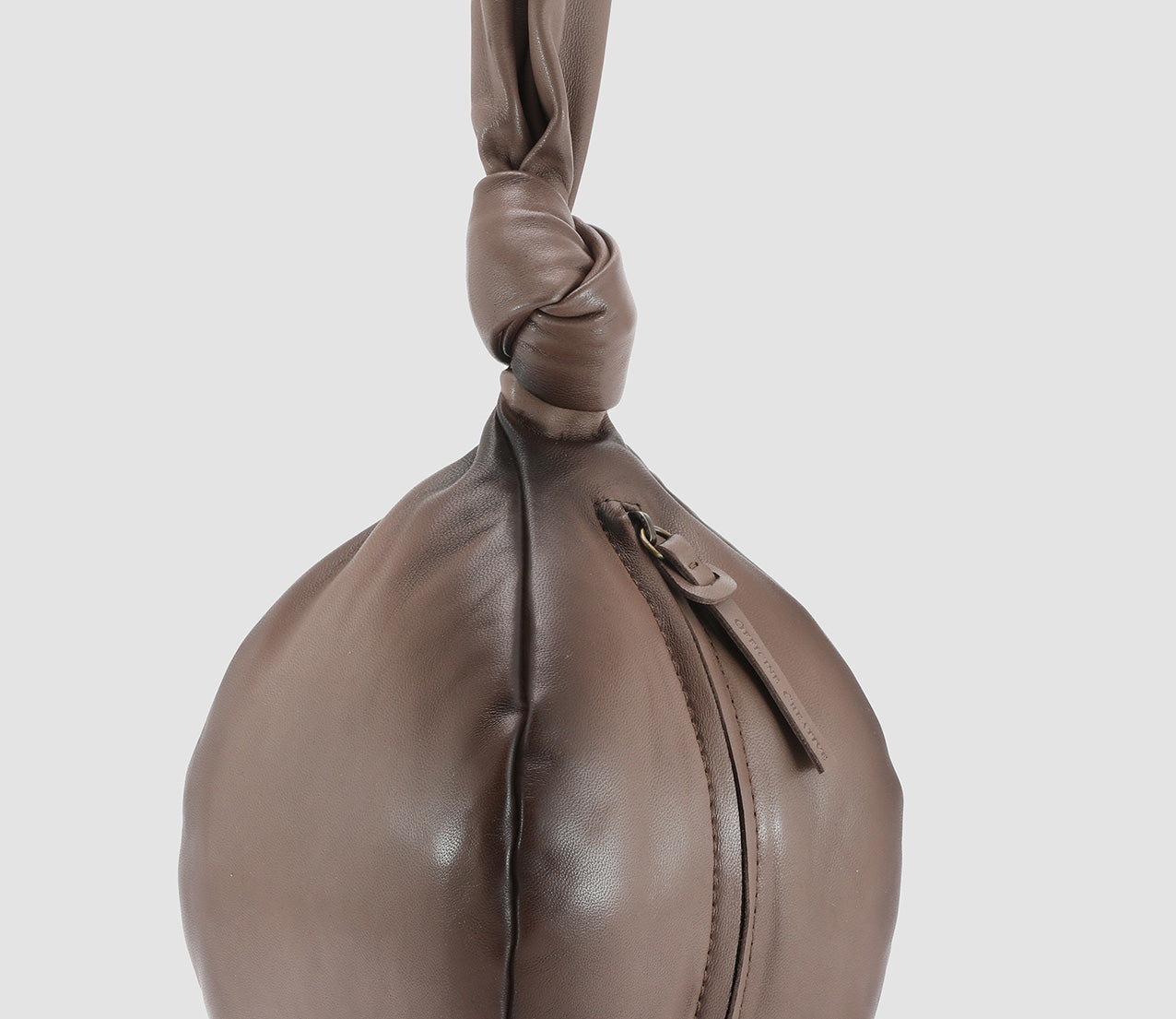 BOLINA/23 AERO GUANTERIA WALNUT