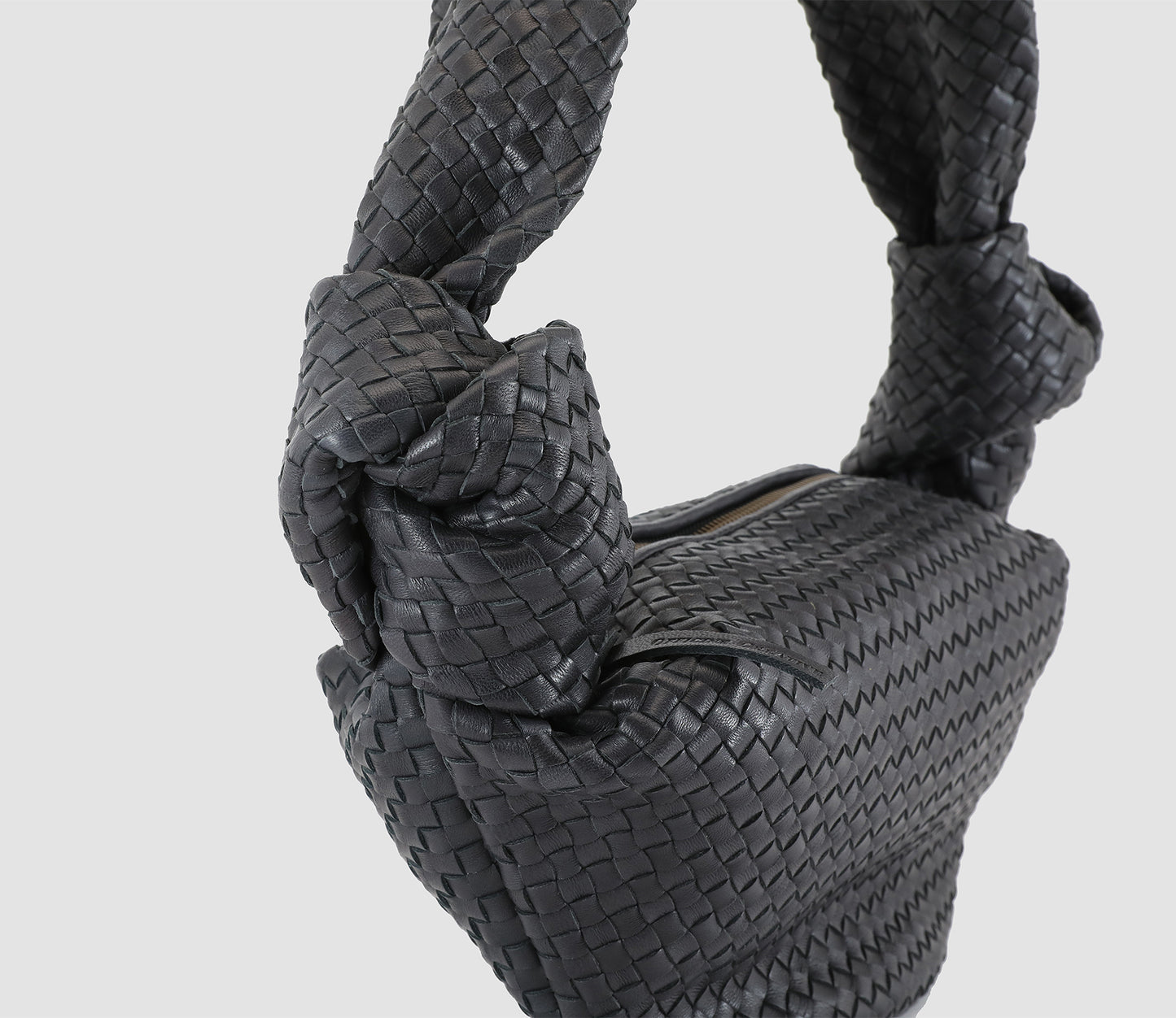 BOLINA/12 TASSEL IRON