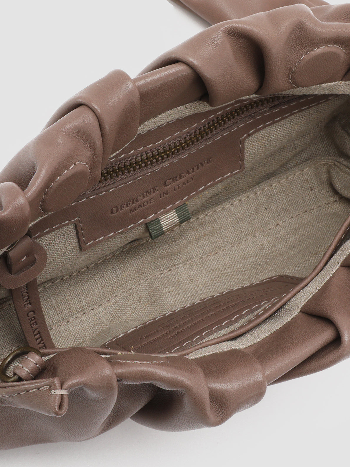 BOLINA/24 GUANTERIA WALNUT