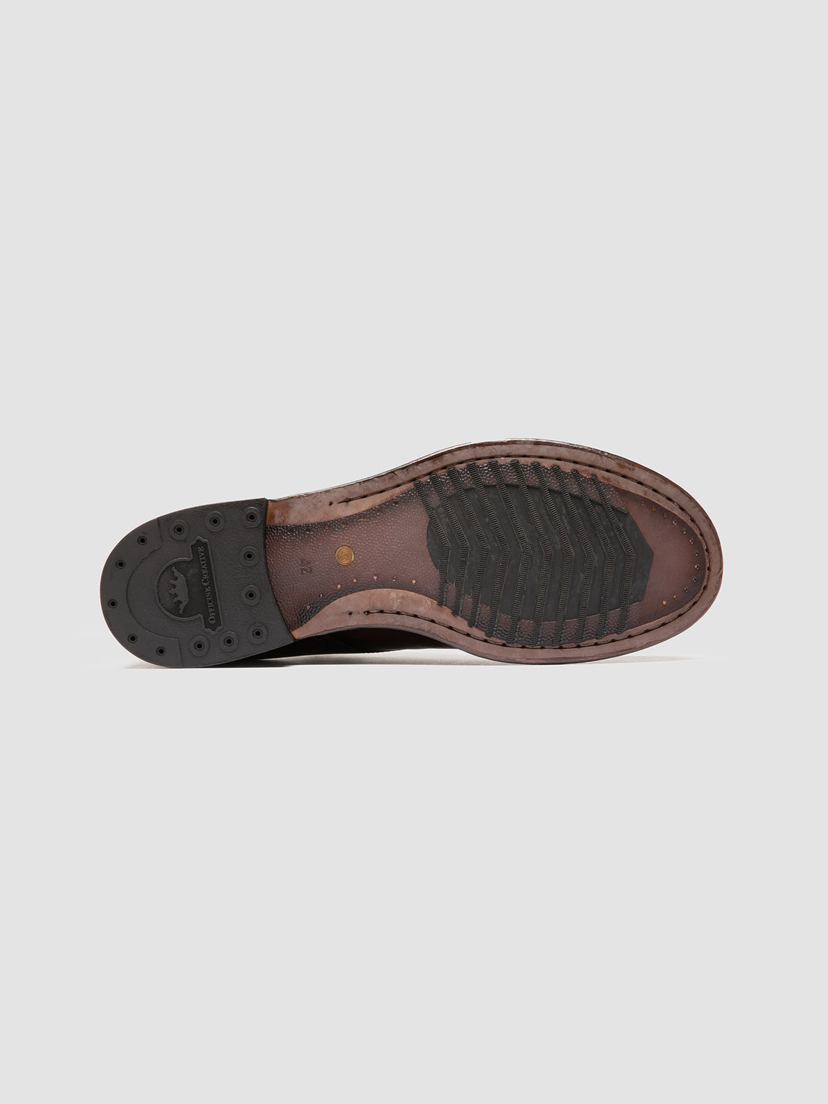 ADMIRAL/002 AERO BUFALO V. BORDO'