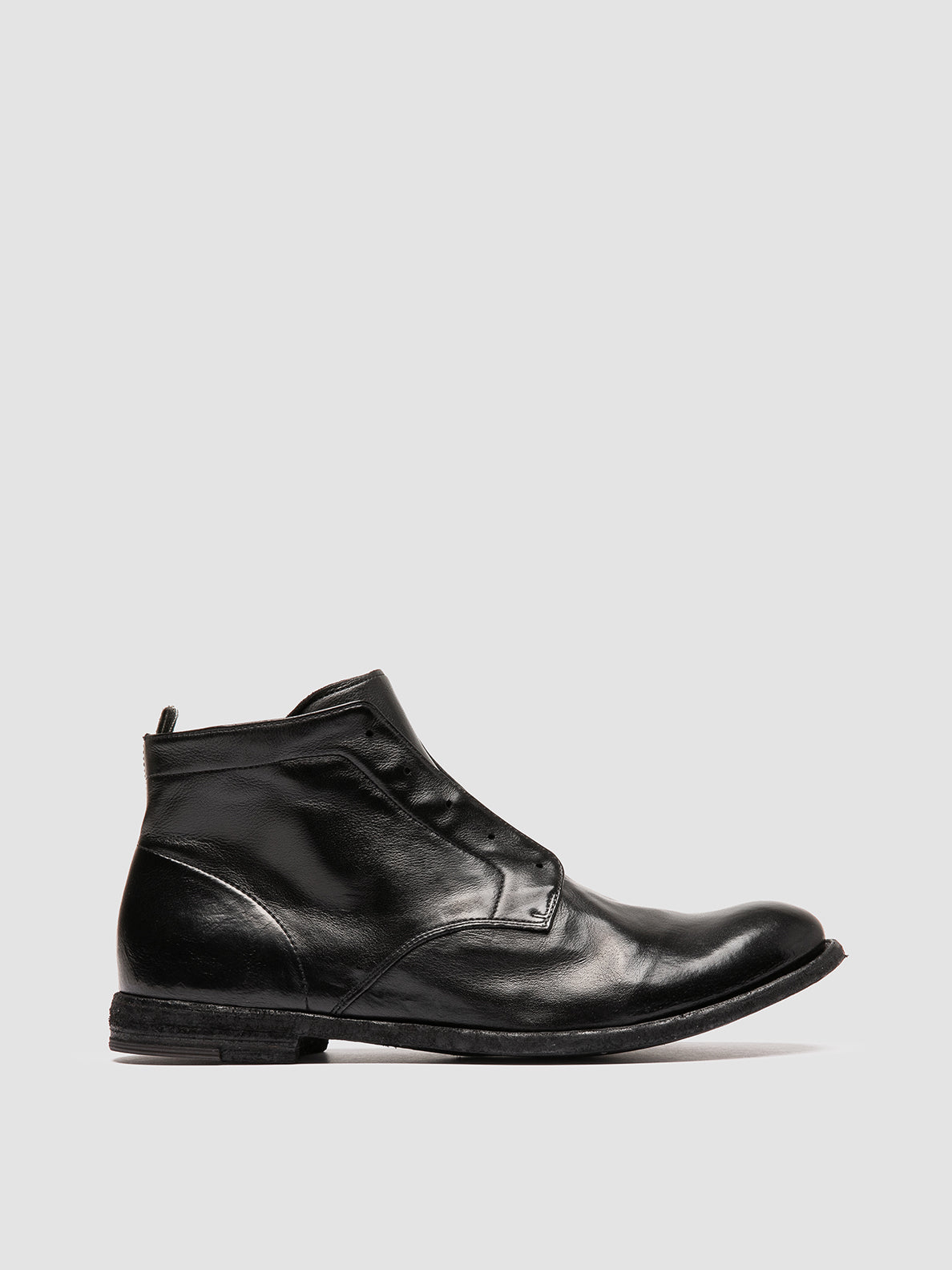 ARCHIVE/523 IGNIS T. NERO