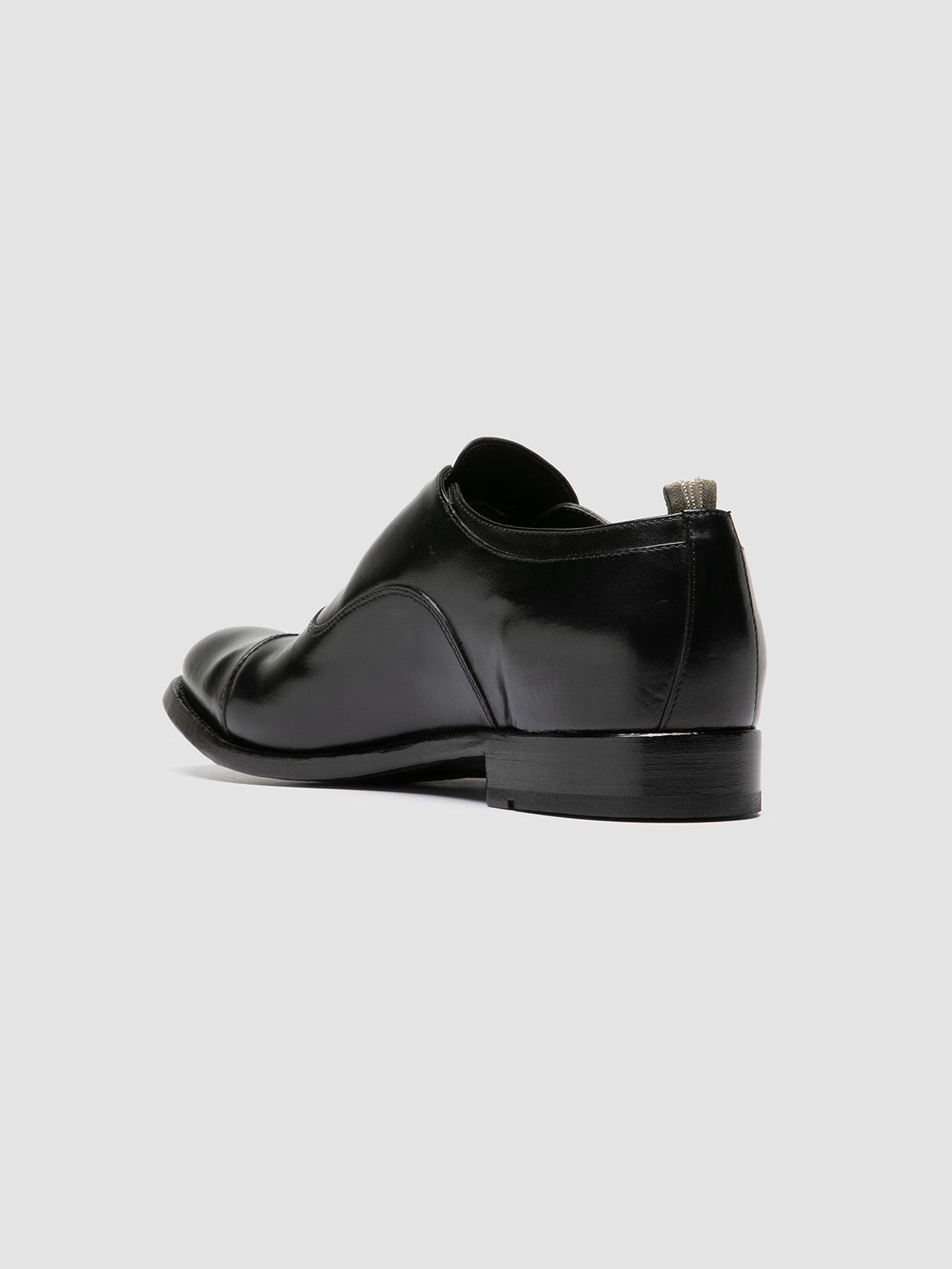 BALANCE/016_S CANYON NERO
