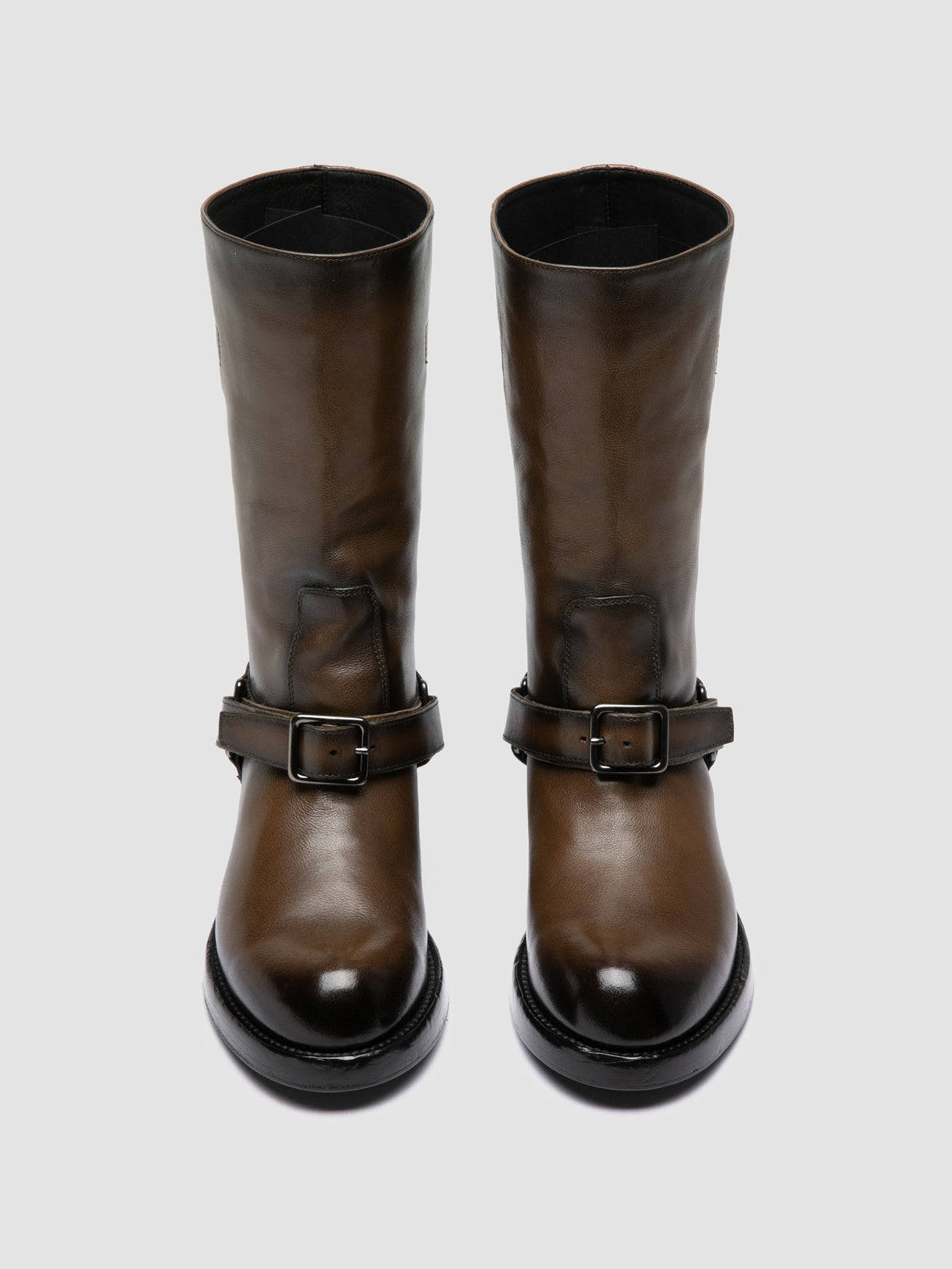 BERYL/010 AERO BUFALO V. OLIVE