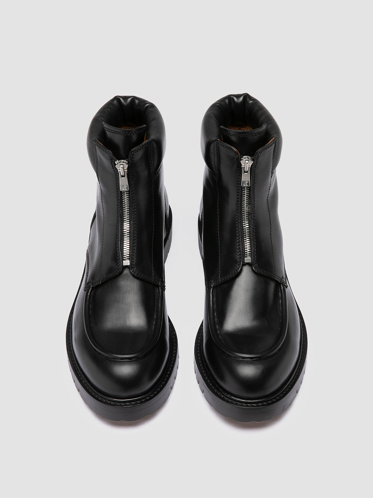 BOSS/019 SPALLA PIUMA NAPPA NERO