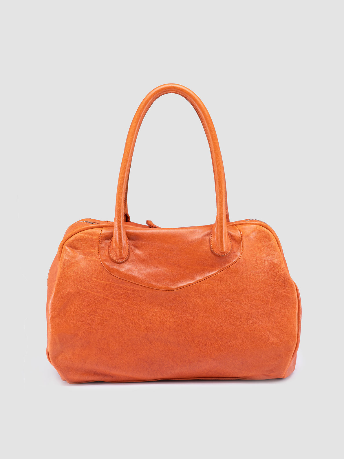 BOWLER/001 IGNIS T. RUSSET