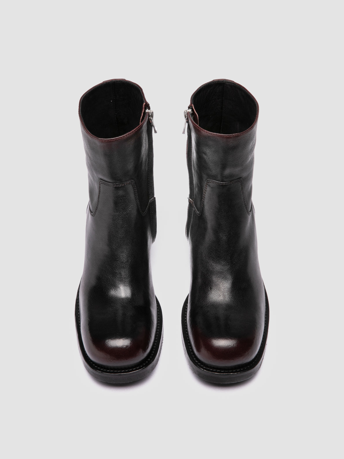 DANA/001 RUBOFF MAREMMA LACQUER/SUPERNERO