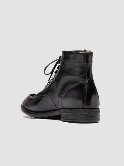 DIARY/003 PATINA NOVAK T. CAVIAR/SUPERNERO