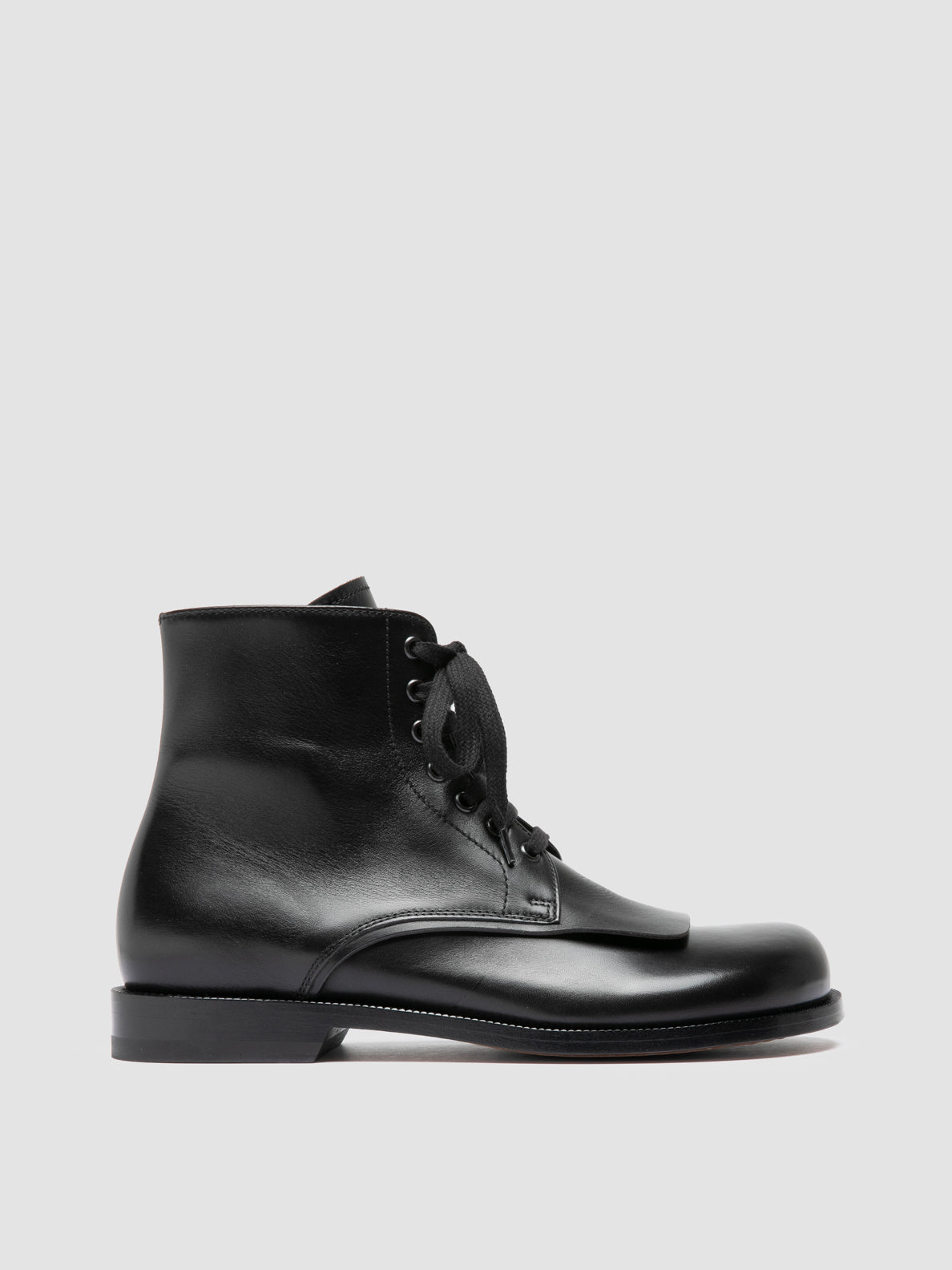 EMERALD/004 BUTTERO NERO
