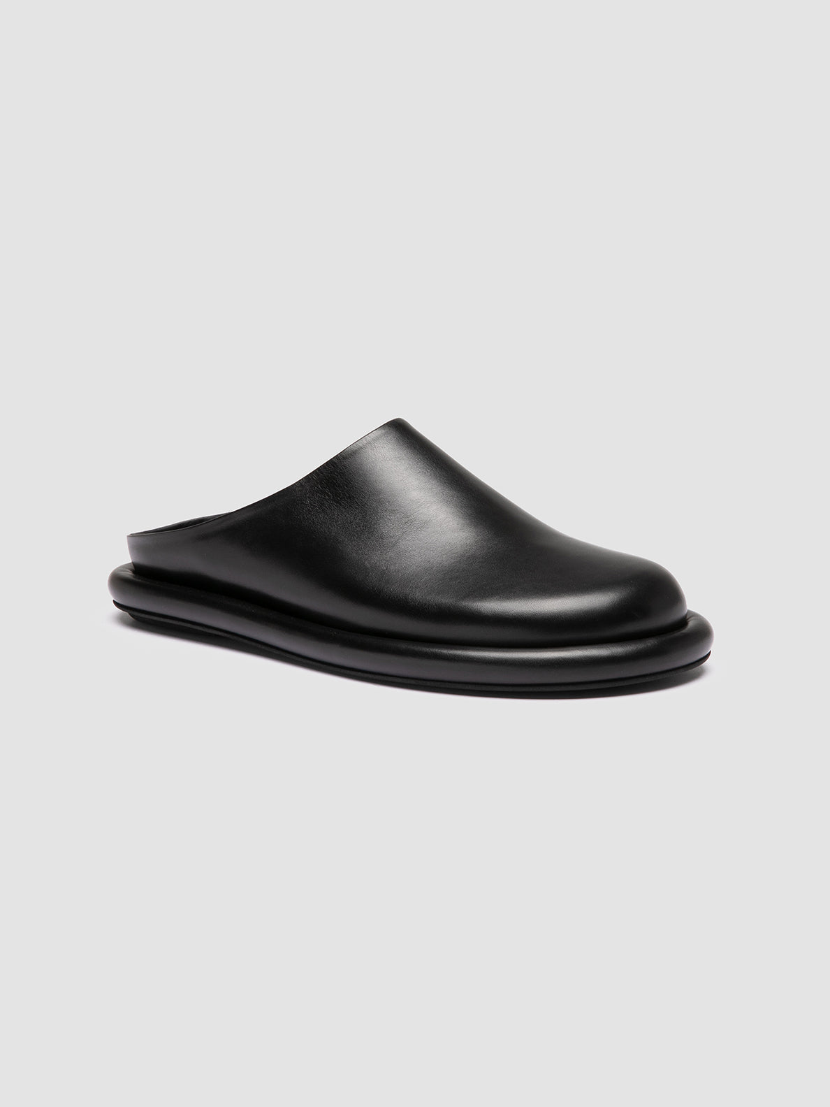 ESTENS/107 BUTTERO NAPPA NERO
