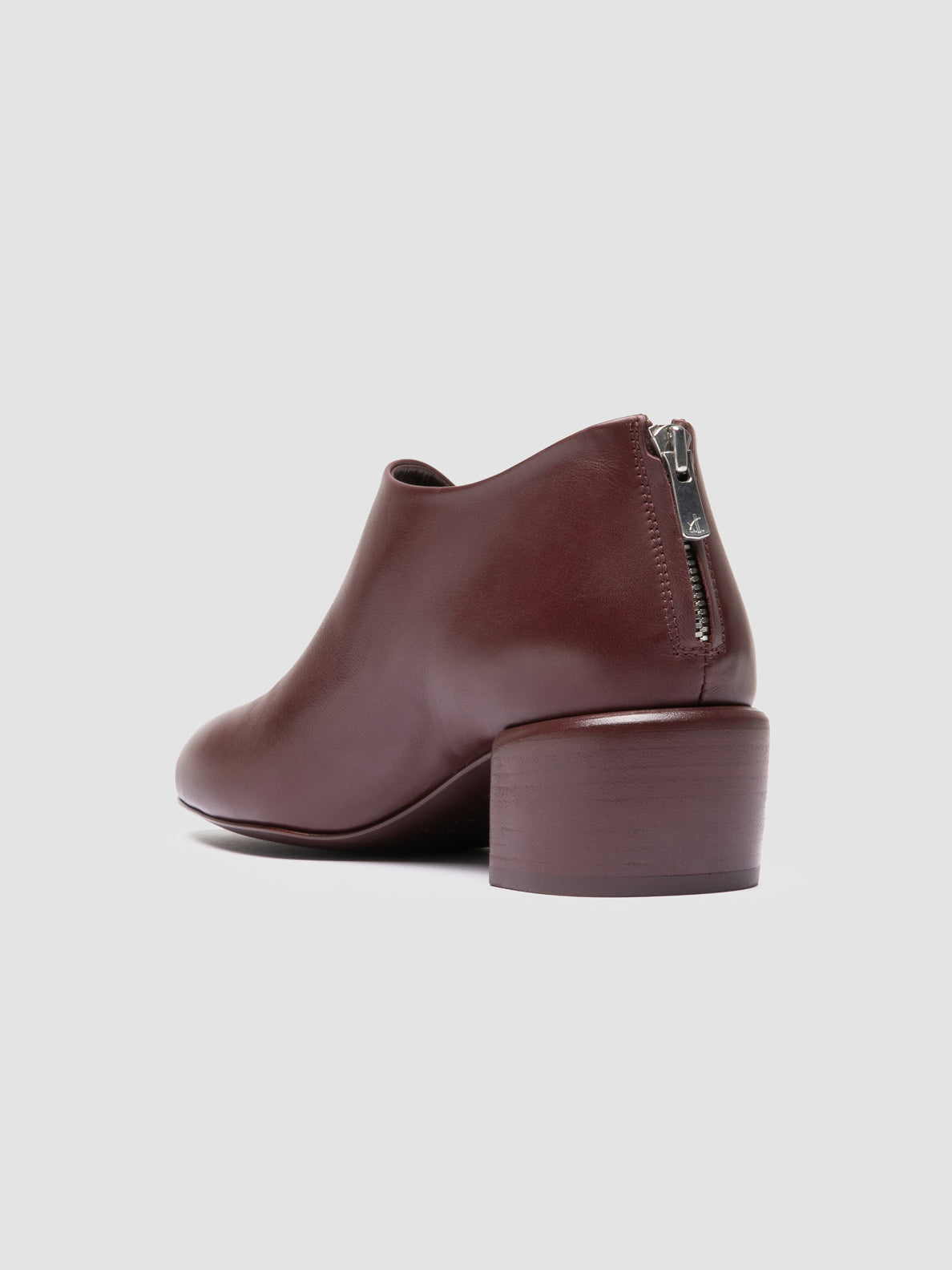 FEBE/001 BUTTERO NAPPA LACQUER