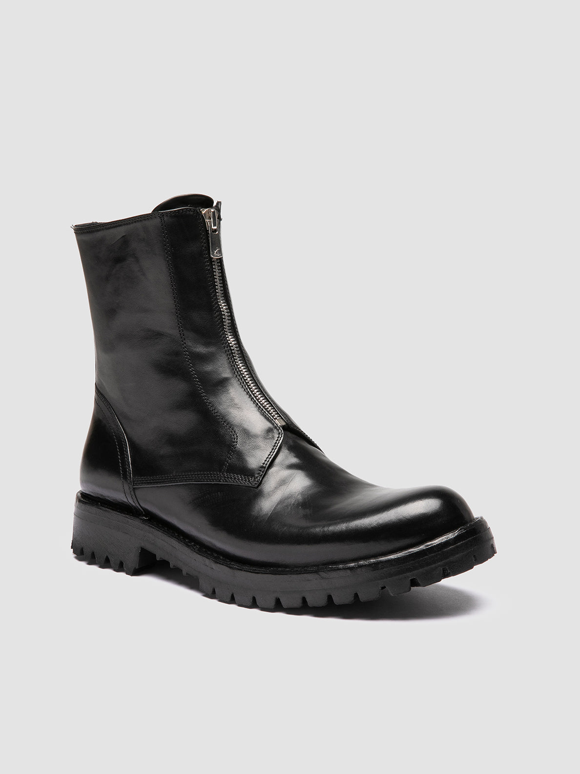 IKONIC/003 NOVAK T. NERO