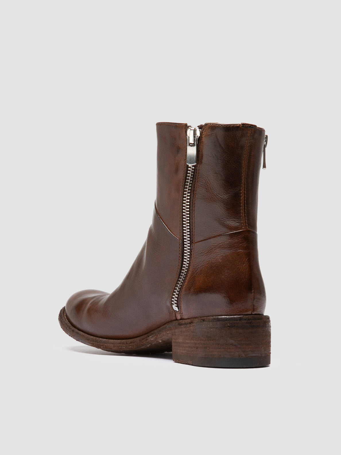LISON/066 IGNIS T. CIGAR