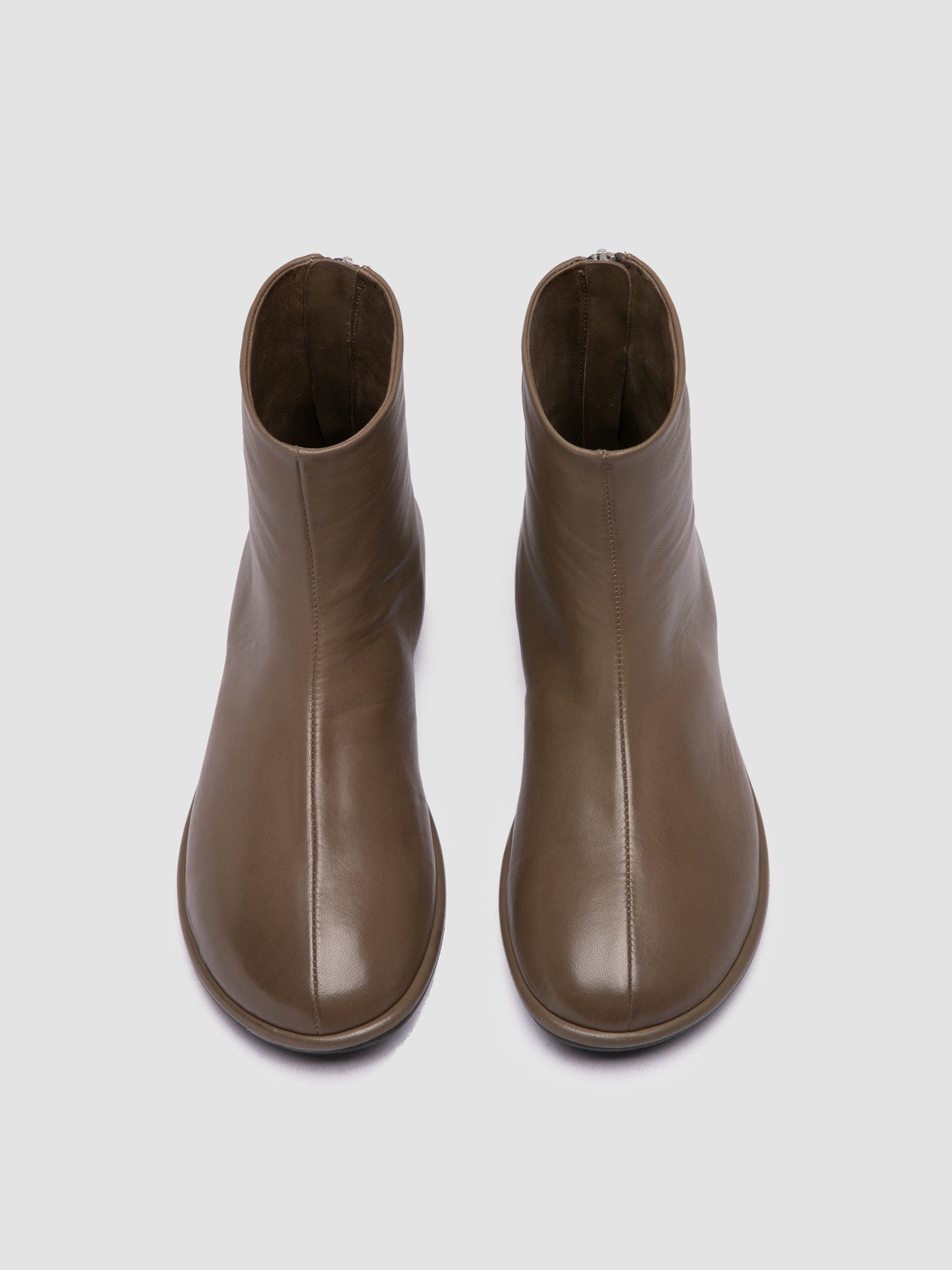 MIENNE/115 GUANTERIA MUD