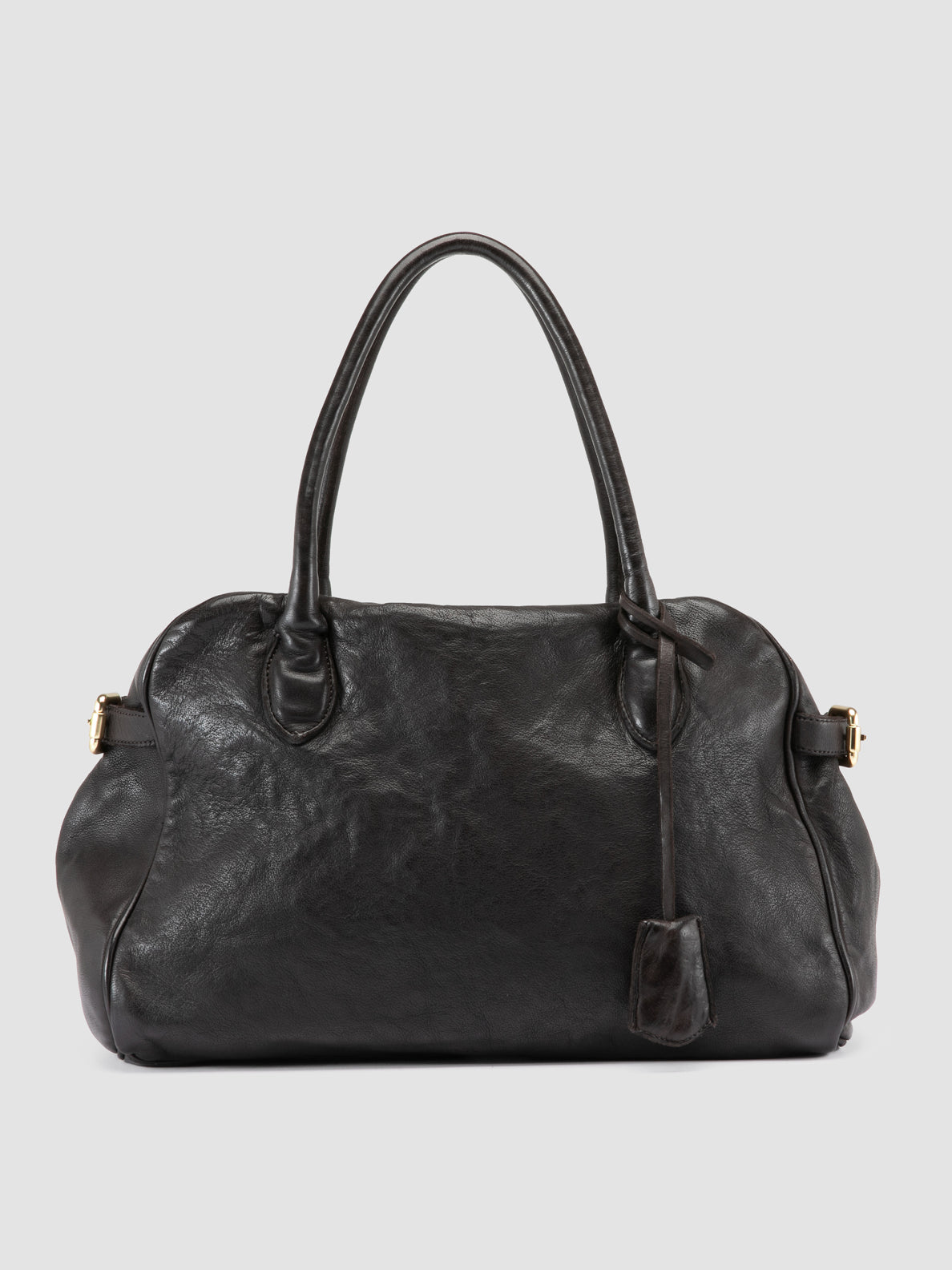 BOWLER/006 IGNIS T. EBANO