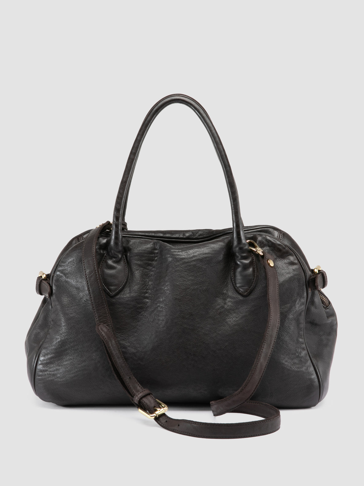 BOWLER/006 IGNIS T. EBANO