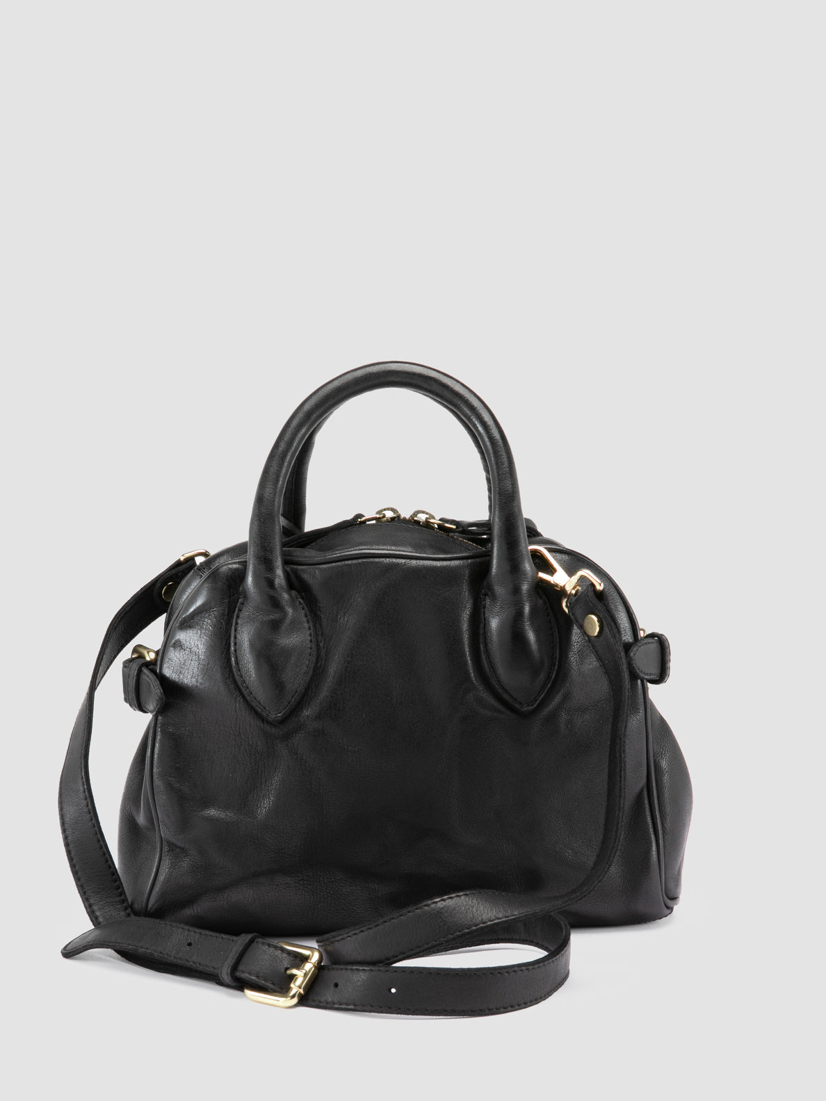 BOWLER/007 IGNIS T. NERO