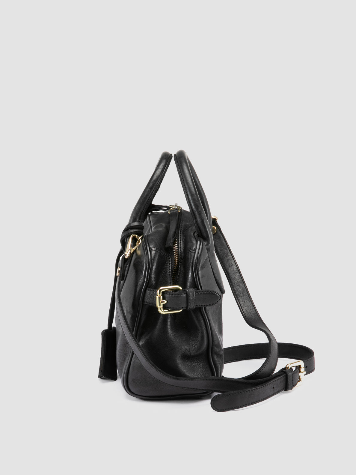 BOWLER/007 IGNIS T. NERO