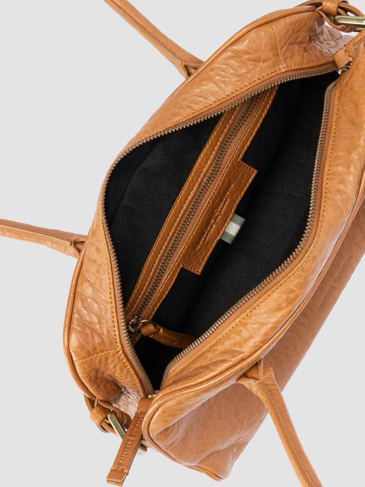 BOWLER/008 SAURUS TAN