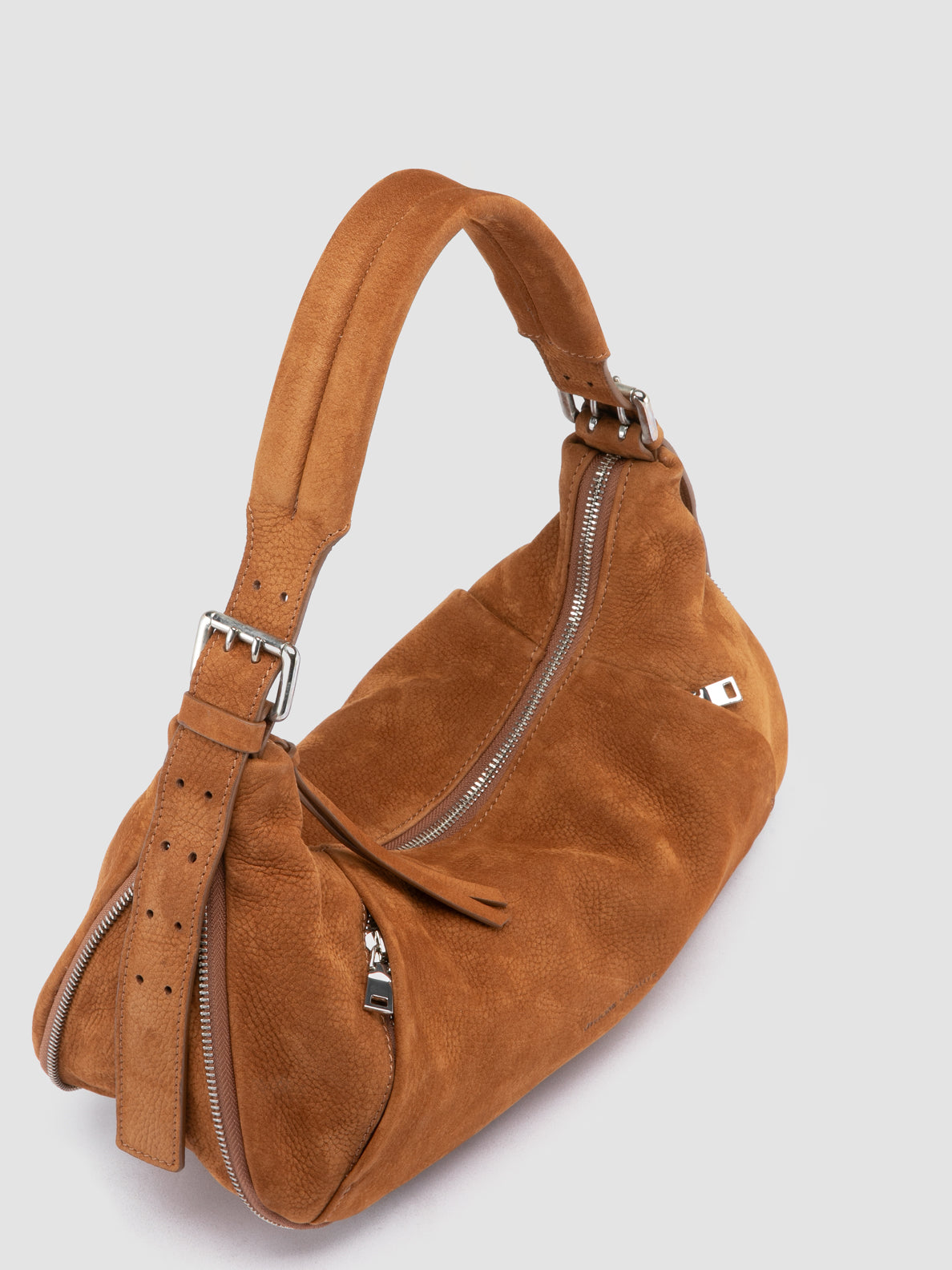 GHINZA/001 NUBUCK STM SELLA