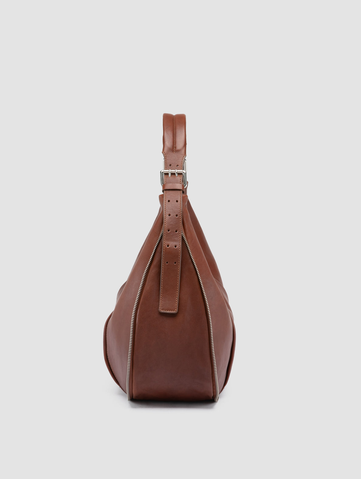 GHINZA/002 AVIREX PAMPERO