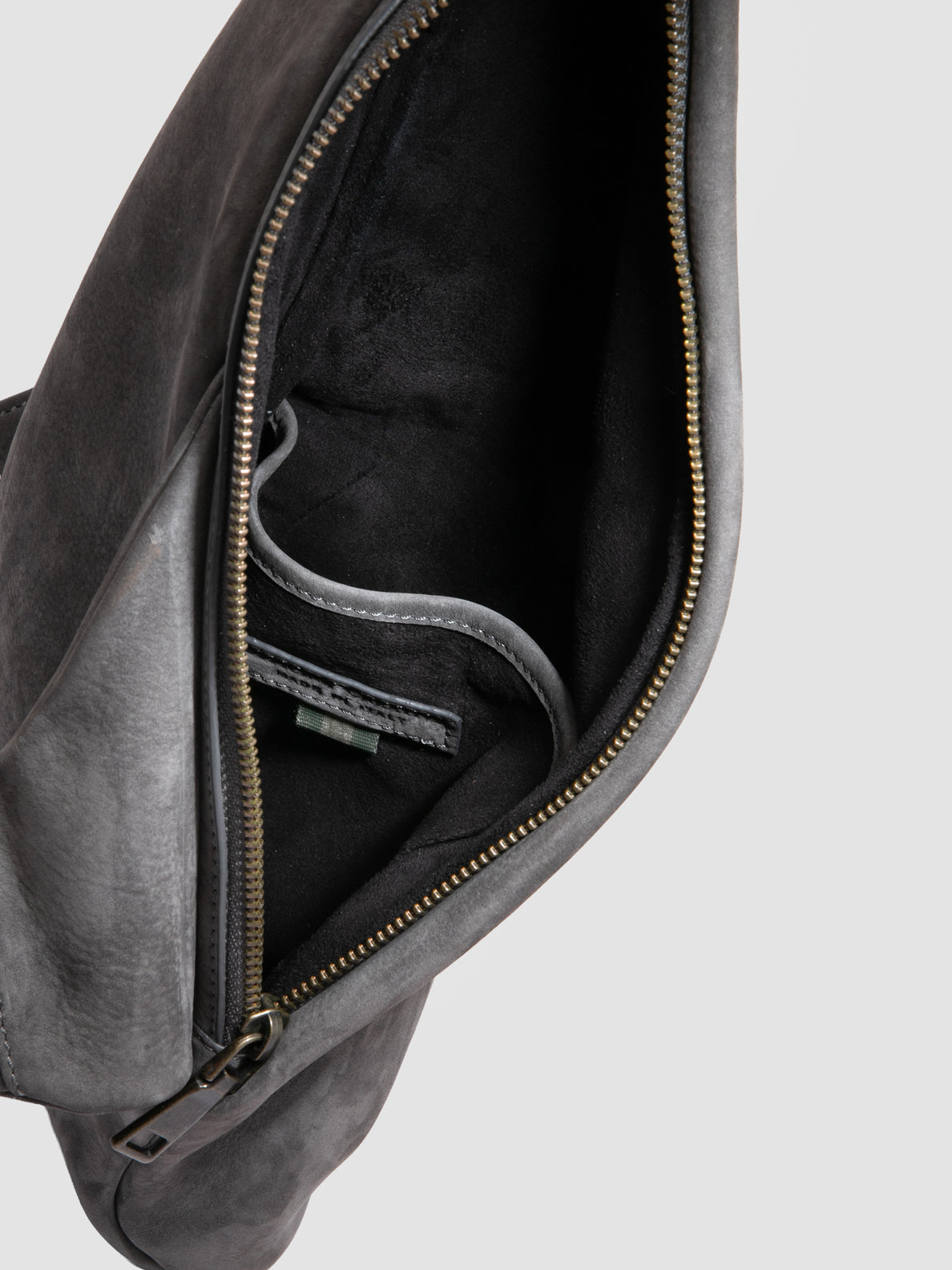 HELMET/30 NUBUCK LAVA