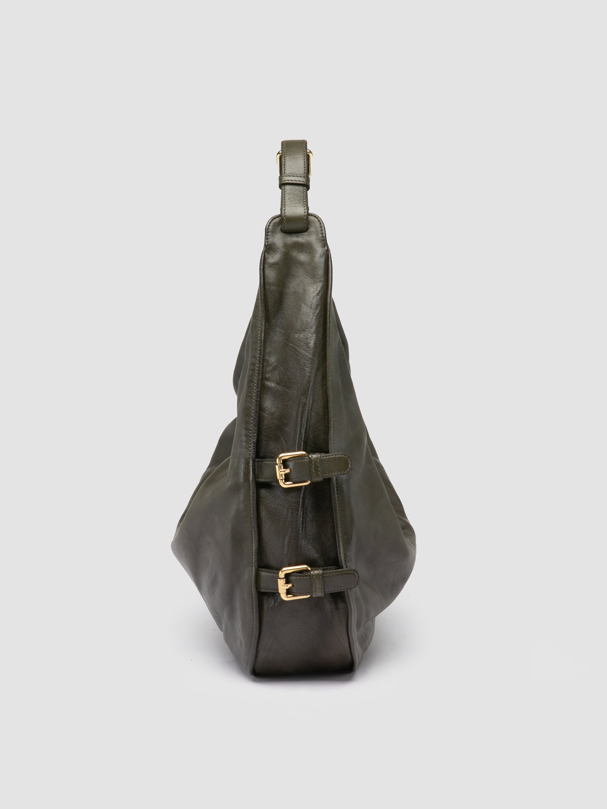 JULIE/015 IGNIS T. OLIVE