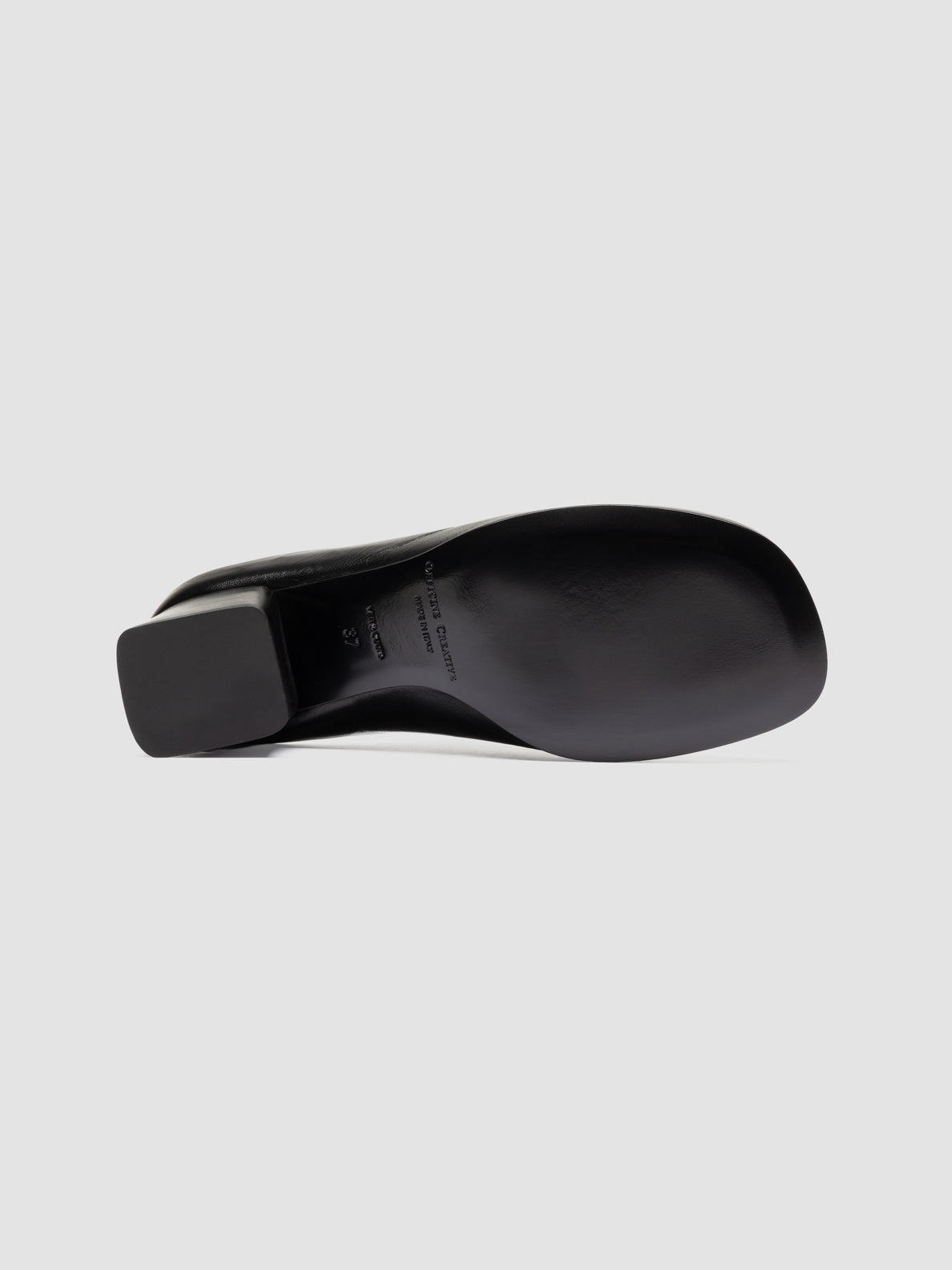 AIDA/001 LATEX NERO