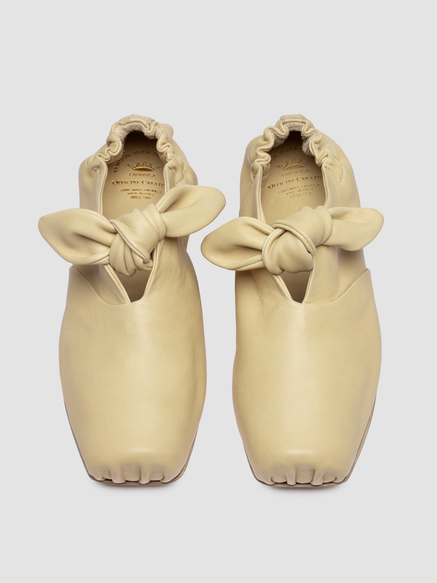 BISOU/002 AVIREX BOULDER
