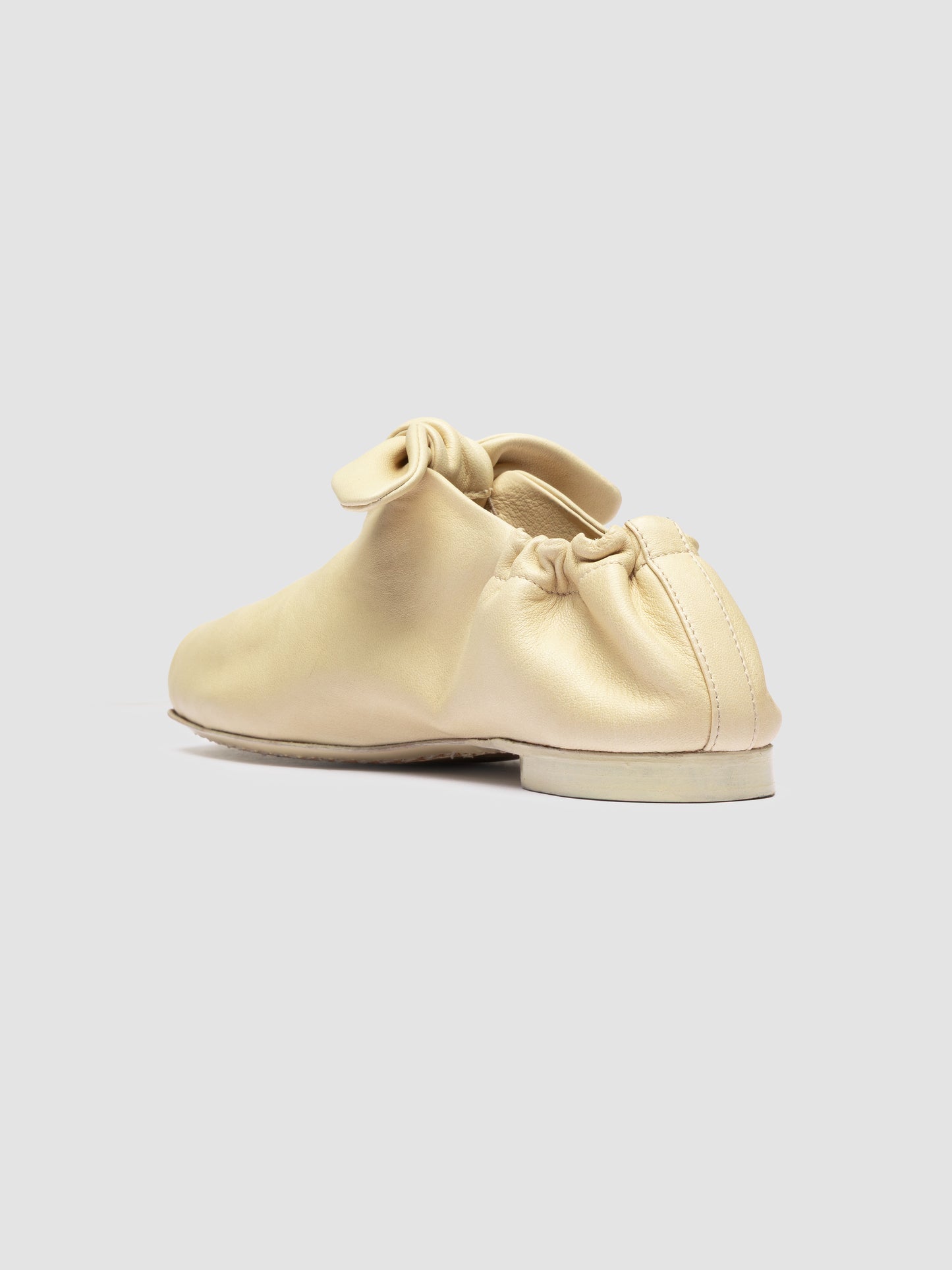 BISOU/002 AVIREX BOULDER