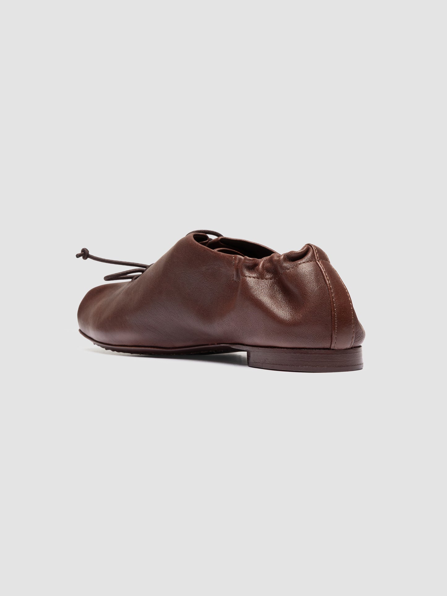 BISOU/004 AVIREX CASTAGNO