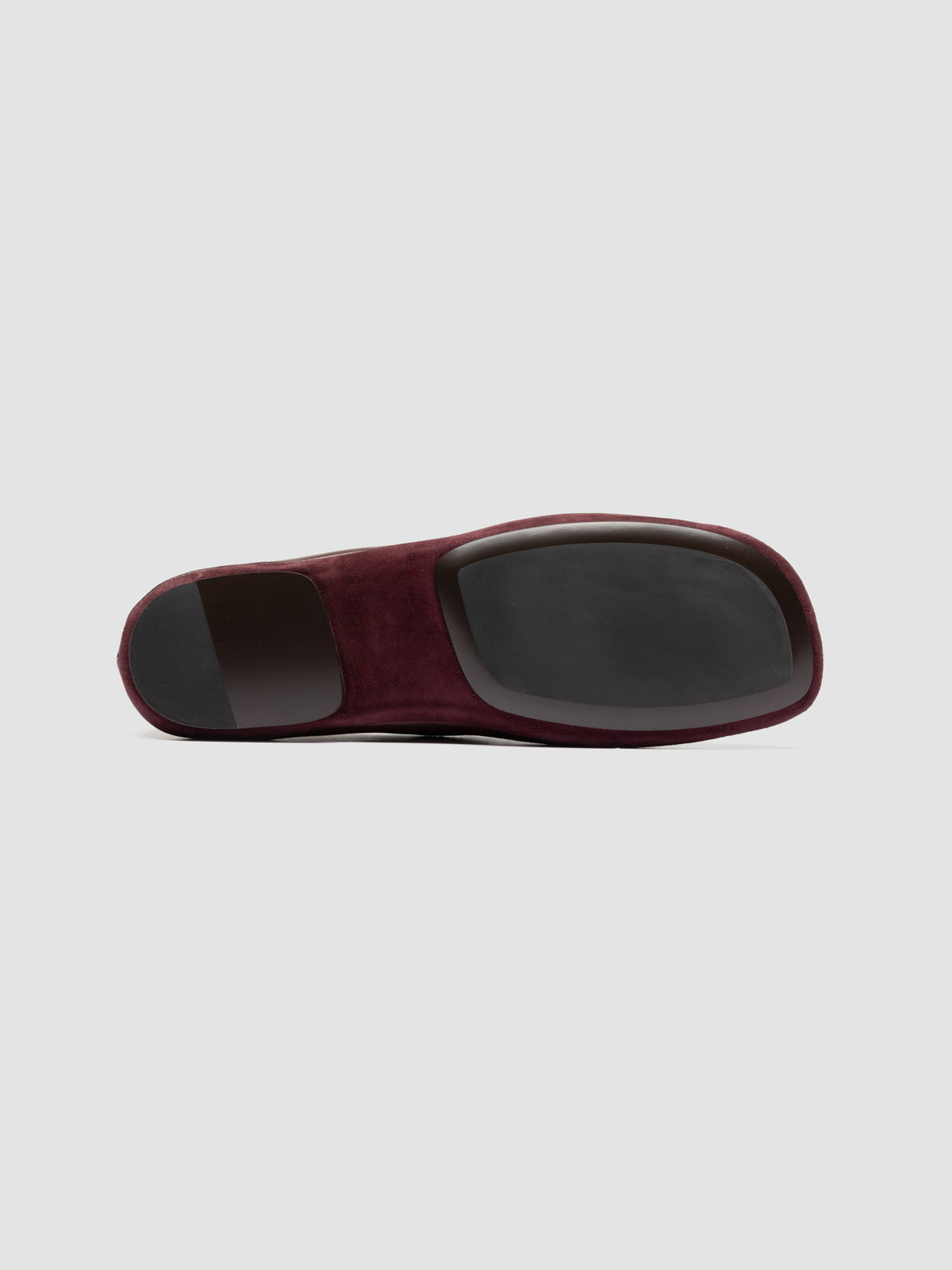 CALLAS/101 GUANTERIA MAHOGANY RED