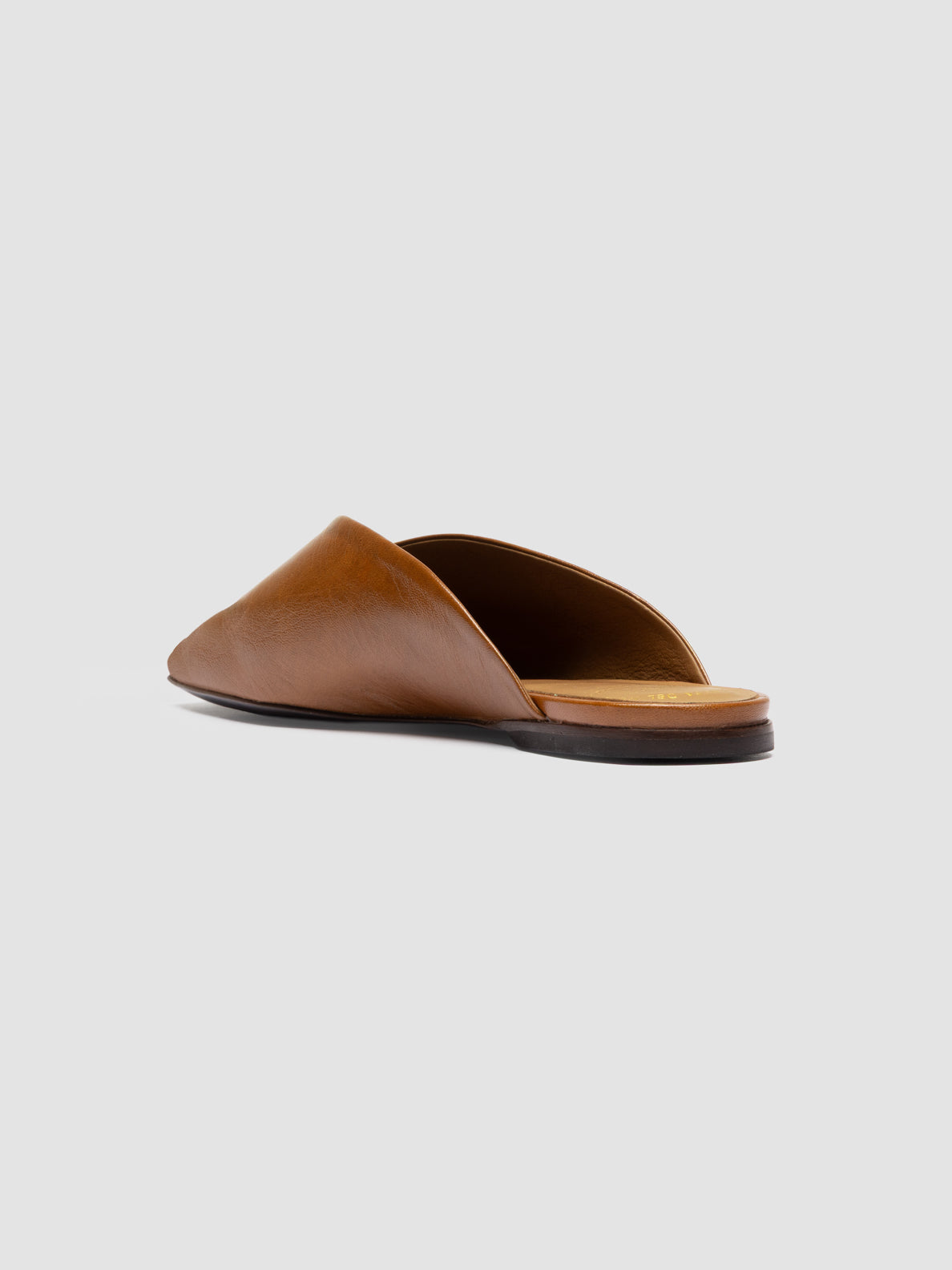 CARMEN/001 LATEX BROWN