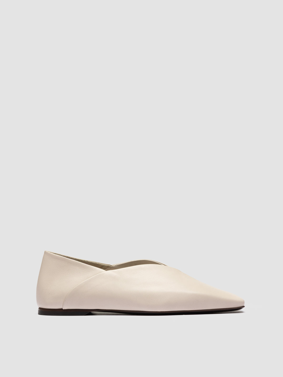CARMEN/002 BUTTERO NAPPA NEBBIA