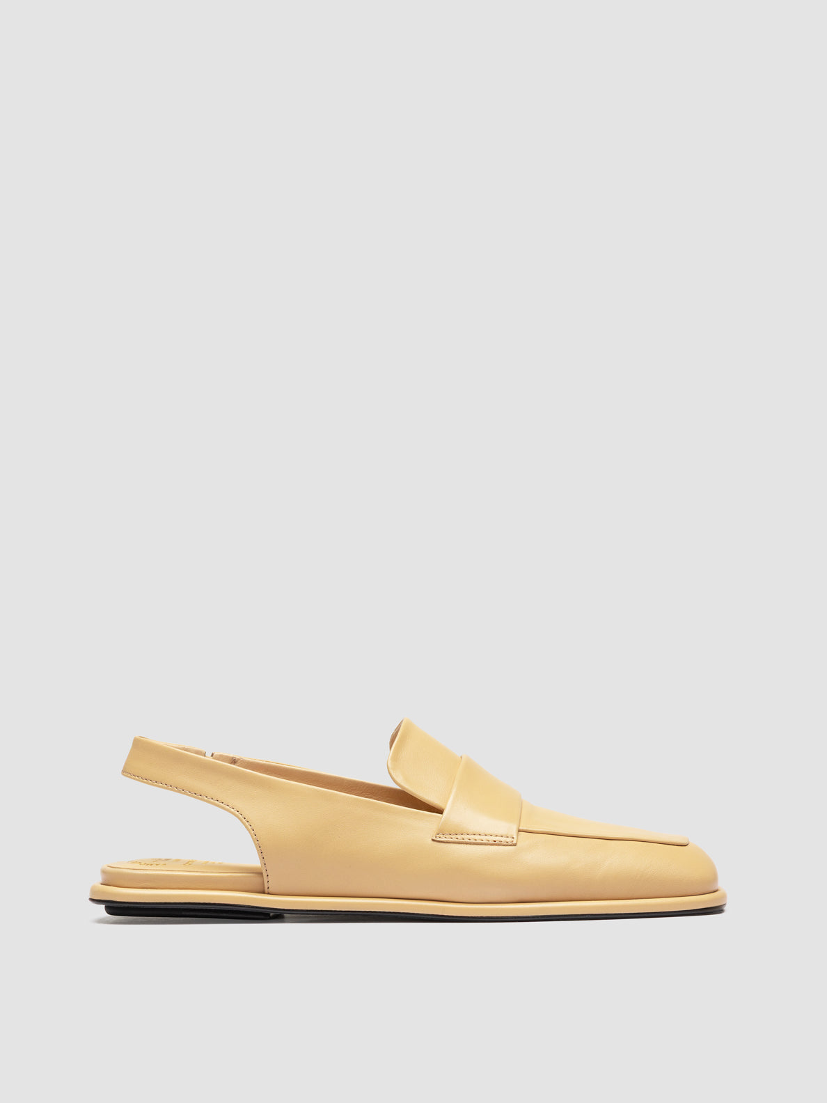CLOVER/010 BUTTERO NAPPA SAND