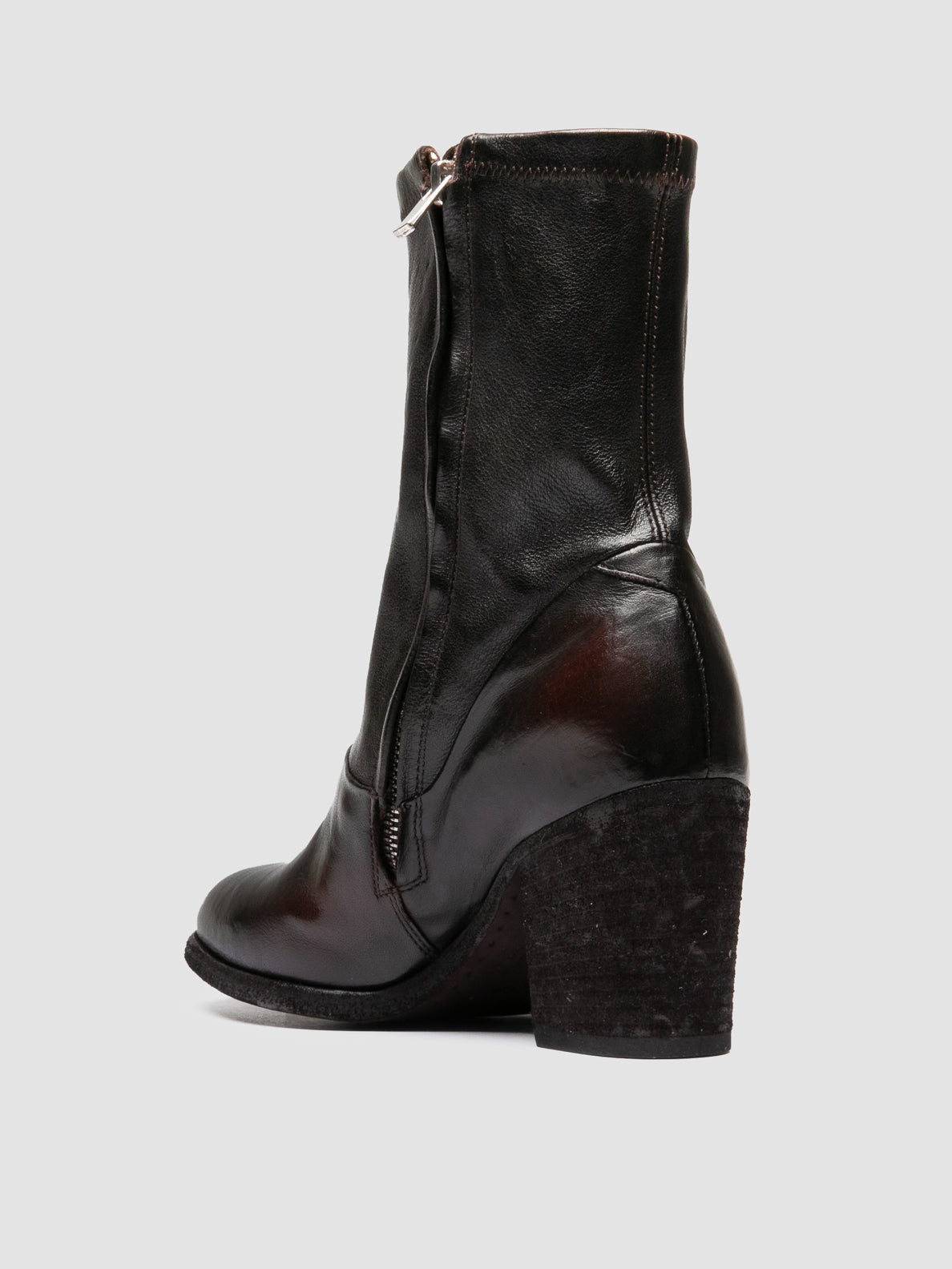 DELICE/006 RUBOFF IGNIS/STRETCH T. OTTO/TM25