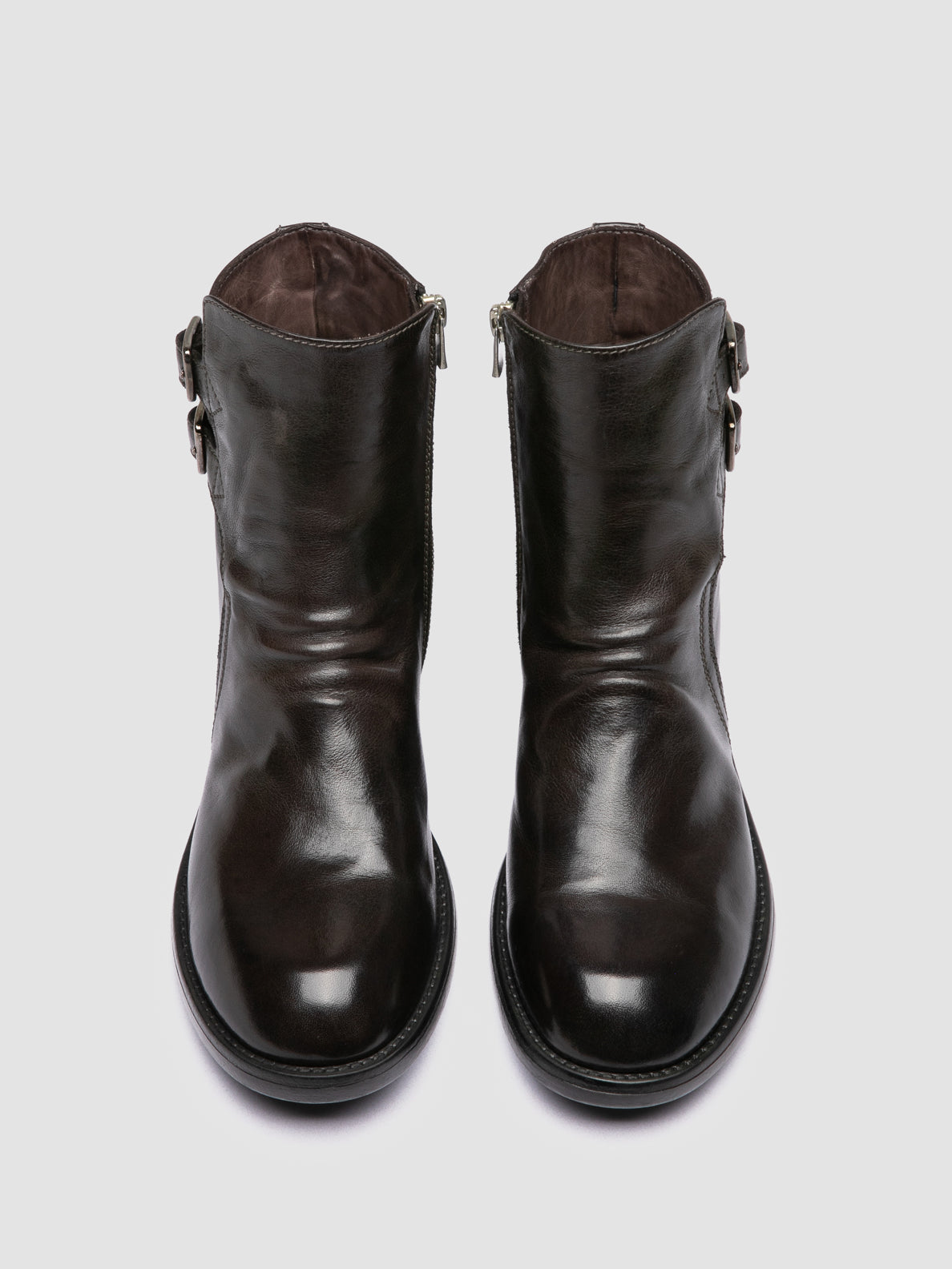 DIARY/114 IGNIS T. PLUMBEO