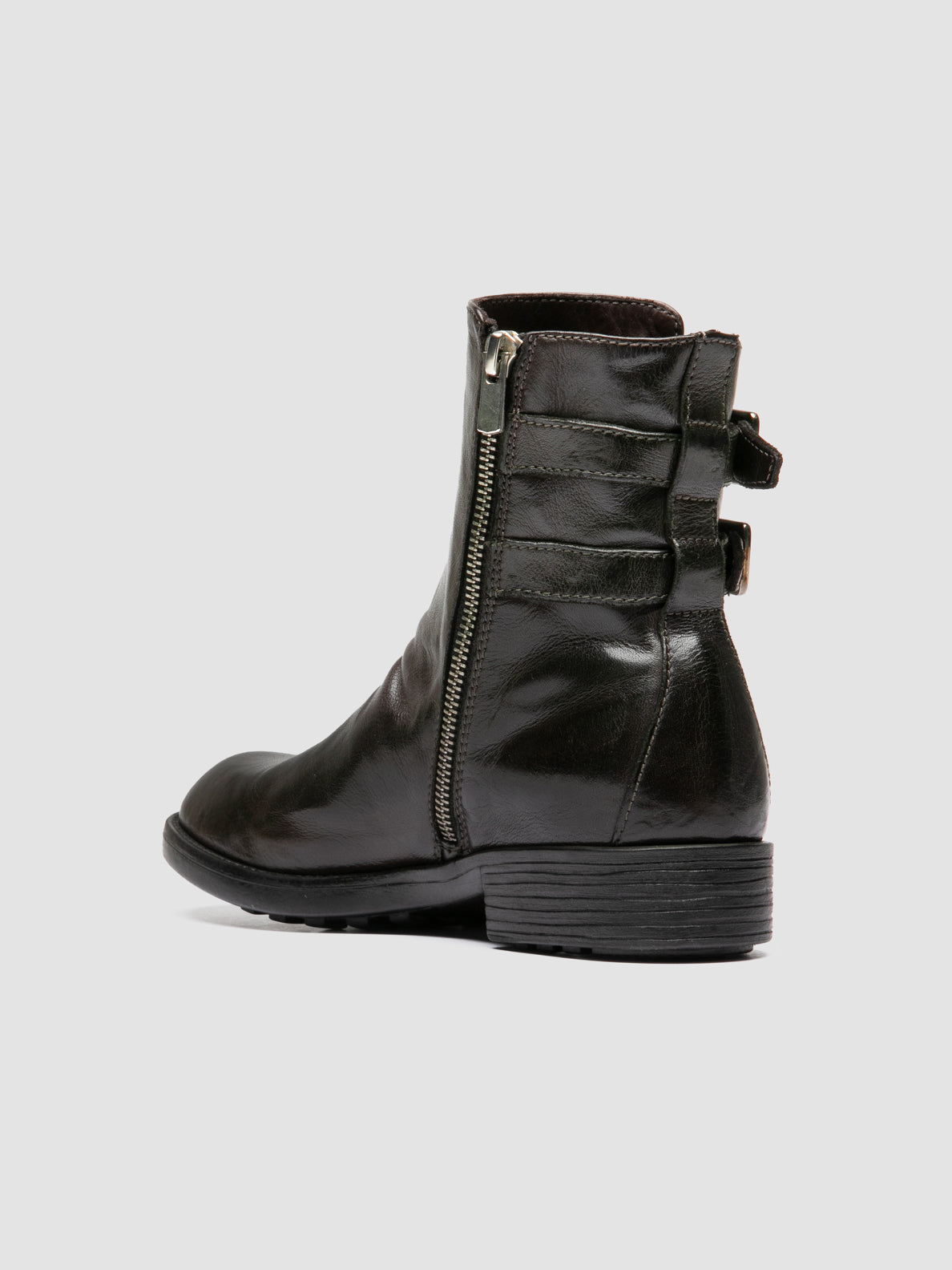 DIARY/114 IGNIS T. PLUMBEO