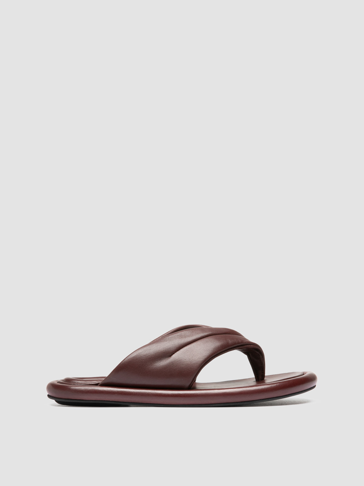 ESTENS/112 GUANTERIA MAHOGANY RED