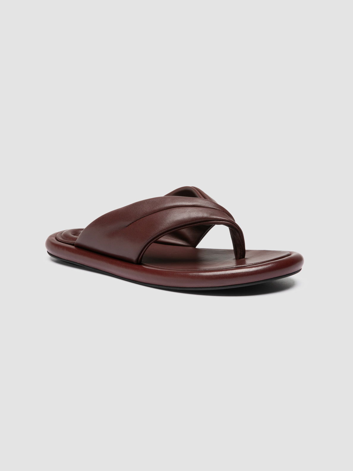 ESTENS/112 GUANTERIA MAHOGANY RED