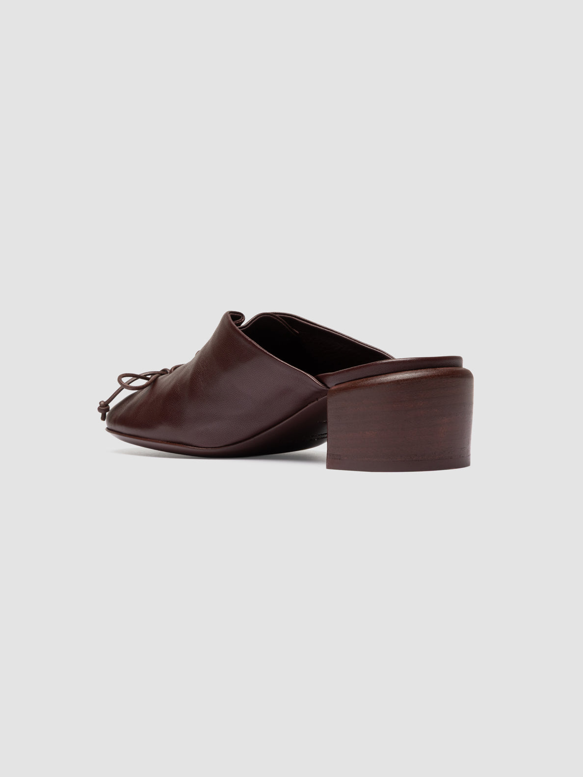 FLORE/022 GUANTERIA MAHOGANY RED