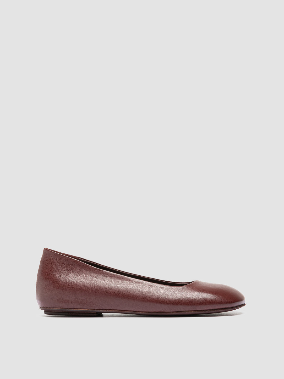 MEREDITH/003 GUANTERIA MAHOGANY RED