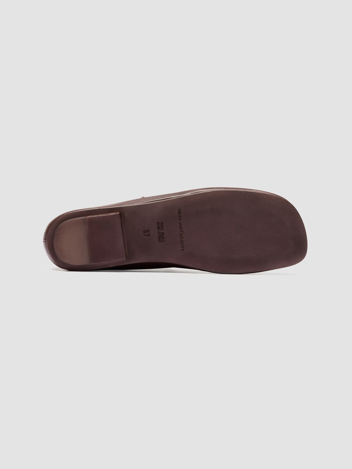 MEREDITH/008 GUANTERIA MAHOGANY RED