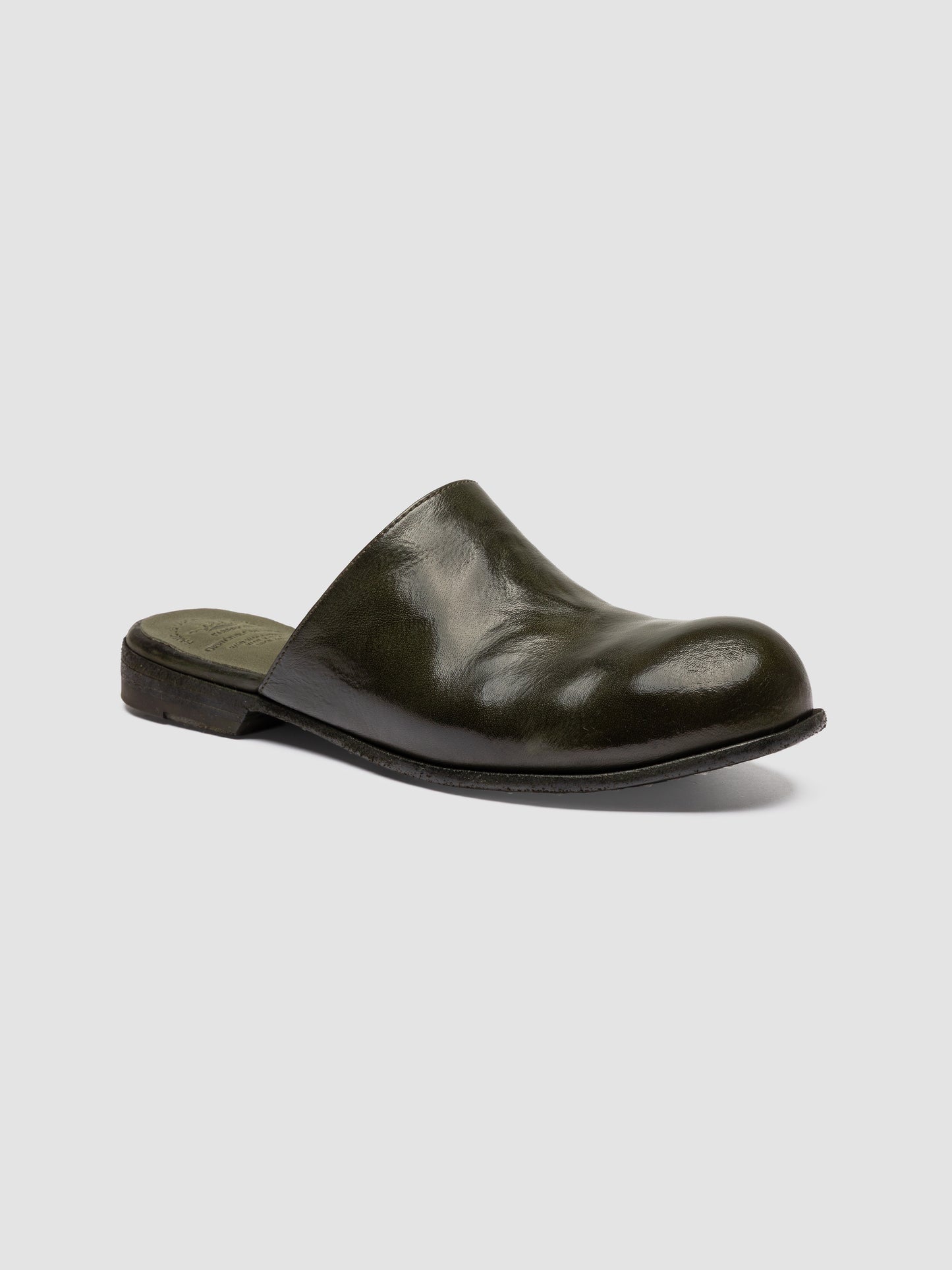 MUSE/101 IGNIS T. OLIVE